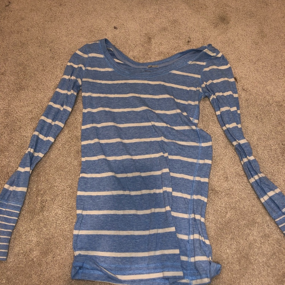 Blue and whit striped long sleeve